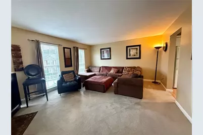129 Unity Square, Unity Township, PA 15601 - Photo 8