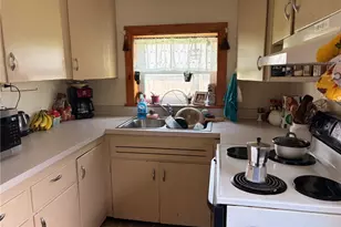 381 S Main St, Greenville Boro, PA 16125 - Photo 16