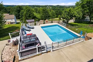 619 Harvester Dr, North Fayette, PA 15071 - Photo 22