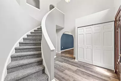 619 Harvester Dr, North Fayette, PA 15071 - Photo 4