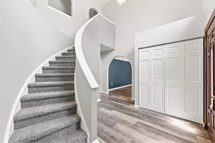 619 Harvester Dr, North Fayette, PA 15071 - Photo 4