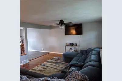 102 Raleigh Ct, Ross Twp, PA 15237 - Photo 4