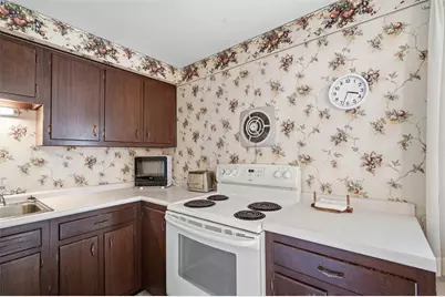 5968 Irishtown Rd, Bethel Park, PA 15102 - Photo 10