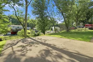 5968 Irishtown Rd, Bethel Park, PA 15102 - Photo 40