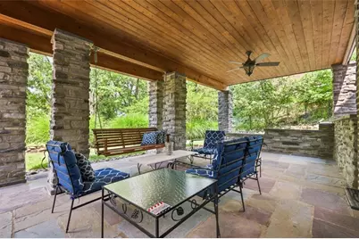 1134 Greenridge Ln, Green Tree, PA 15220 - Photo 36