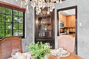1134 Greenridge Ln, Green Tree, PA 15220 - Photo 22