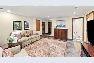 1134 Greenridge Ln, Green Tree, PA 15220 - Photo 32