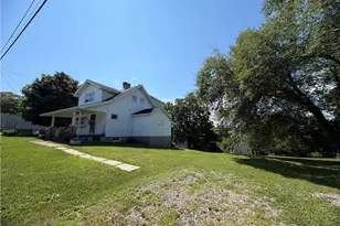 1022 Mapletown Rd, Greensboro, PA 15338 - Photo 12