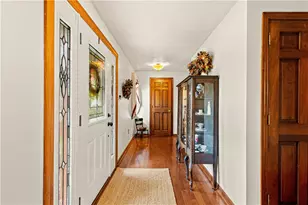 142 Longvue Dr, Peters Township, PA 15317 - Photo 6