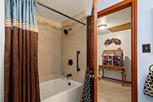 142 Longvue Dr, Peters Township, PA 15317 - Photo 24