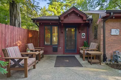 1067 Summer Place, Pittsburgh, PA 15243 - Photo 2