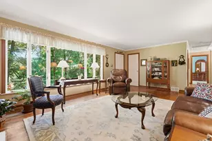 1067 Summer Pl, Pittsburgh, PA 15243 - Photo 6