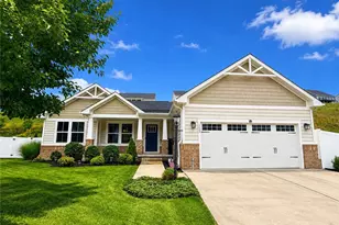 123 Pinevalley Dr, Ross Twp, PA 15229 - Photo 1