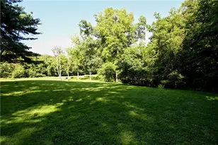 382 Fry Hollow, Hempfield Township, PA 15639 - Photo 4