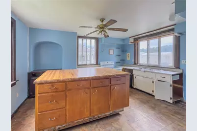 246 Main St, Leechburg Boro, PA 15656 - Photo 6
