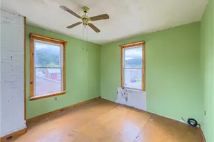 246 Main St, Leechburg Boro, PA 15656 - Photo 14