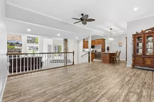 10 Walker St, Collier Township, PA 15071 - Photo 6