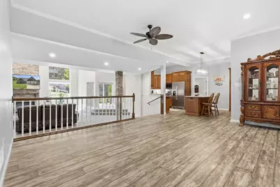 10 Walker Street, Collier Township, PA 15071 - Photo 6