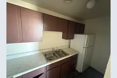 570 Miller Ave #5, Clairton, PA 15025 - Photo 2