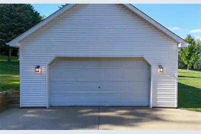 721 Delaware Trl, Coolspring Township, PA 16137 - Photo 8