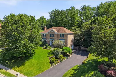 514 Hollydale Drive, Bethel Park, PA 15102 - Photo 2