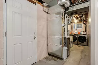 614 Dressel Rd, Pittsburgh, PA 15101 - Photo 32