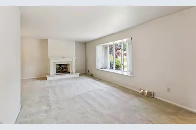 127 Allan Dr, Beaver, PA 15009 - Photo 6