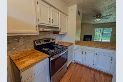 134 Forest Dr, Seven Fields Boro, PA 16046 - Photo 10