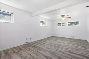 5101 Leona Dr, Pittsburgh, PA 15227 - Photo 12