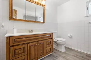 5101 Leona Dr, Pittsburgh, PA 15227 - Photo 14
