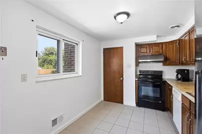5101 Leona Dr, Pittsburgh, PA 15227 - Photo 10