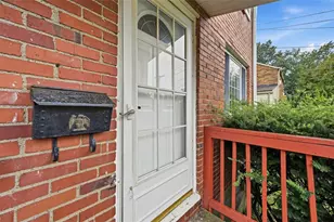 233 MacFarlane Dr, Pittsburgh, PA 15235 - Photo 4