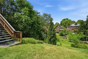 140 Woodhaven Dr, Pittsburgh, PA 15228 - Photo 38