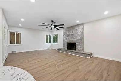 1648 Jamestown, Blackridge, PA 15235 - Photo 6