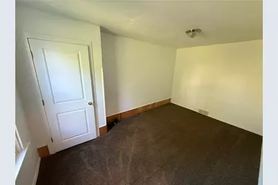1218 Woodmont Ave, New Kensington, PA 15068 - Photo 16