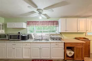 10469 N Martin Dr, Shenango, PA 16424 - Photo 6