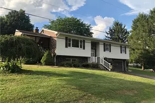 2 Hayden Ln, Smithfield, PA 15478 - Photo 2