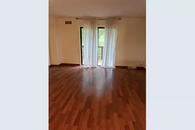 210 Woodhaven Dr, Seven Fields Boro, PA 16046 - Photo 4