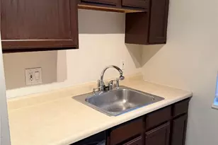 210 Woodhaven Dr, Seven Fields Boro, PA 16046 - Photo 8
