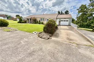 5 Suncrest Ln, South Union Township, PA 15401 - Photo 2