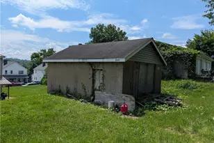 309 1st St, East Bethlehem, PA 15368 - Photo 12