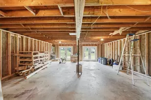 167 Grandview Ave, Center Township, PA 15061 - Photo 6
