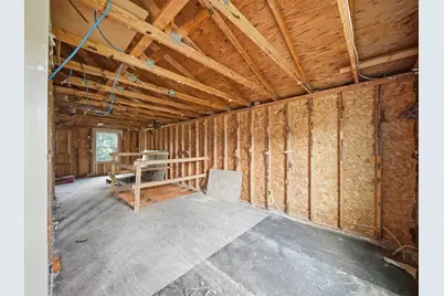 167 Grandview Ave, Center Township, PA 15061 - Photo 10