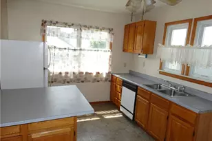 2211 Davidson St, Aliquippa, PA 15001 - Photo 32