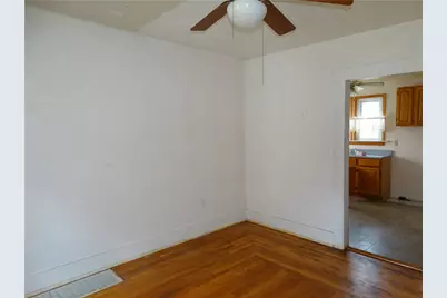 2211 Davidson St, Aliquippa, PA 15001 - Photo 14