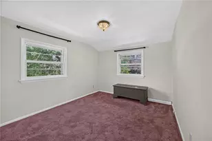 800 Chateau Dr, Franklin Township, PA 16117 - Photo 26