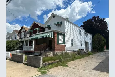 210 Munson Ave, McKees Rocks, PA 15136 - Photo 1