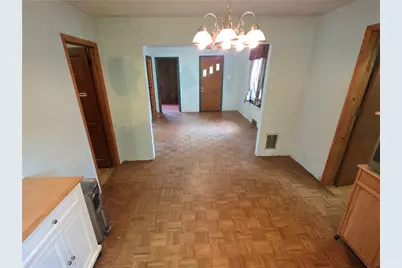 213 Rosecrest Dr, Monroeville, PA 15146 - Photo 6
