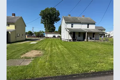 235 Jefferson Ave, North Union Township, PA 15472 - Photo 4