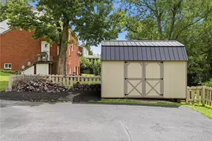 2349 Cramden Rd, Pittsburgh, PA 15241 - Photo 32
